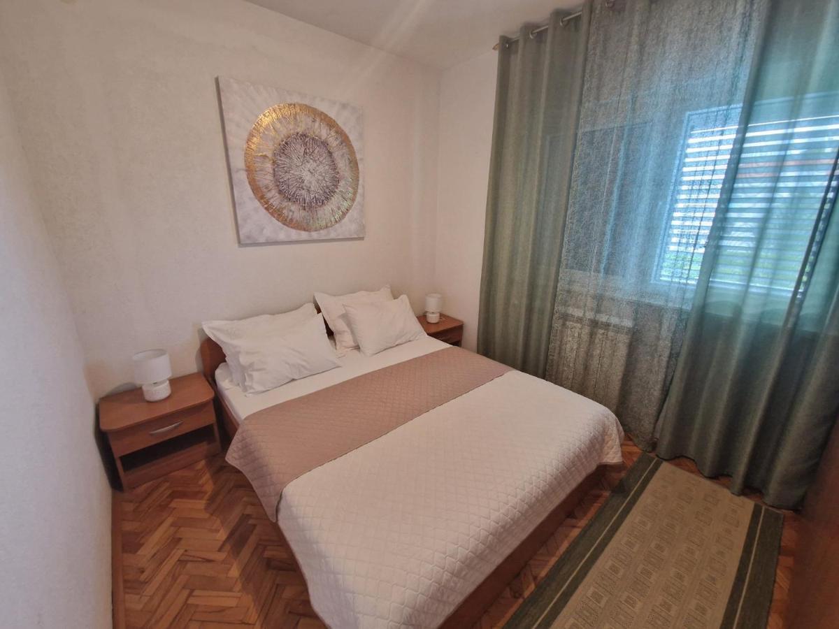 Guesthouse Kastela Exterior photo
